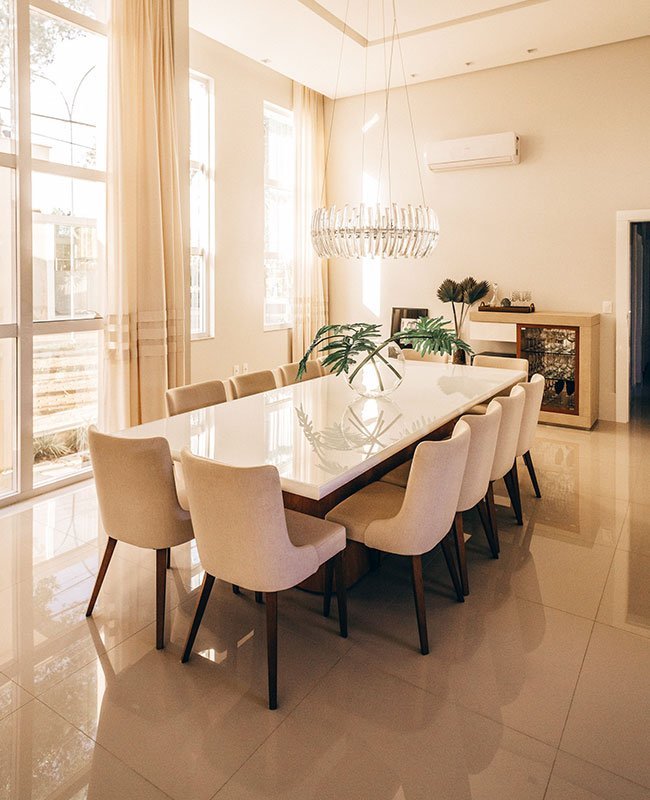 marble-dining -table